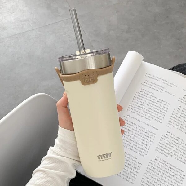 TERMO MUG NOAH 710ML – ¡GRAN CAPACIDAD Y ELEGANCIA PARA TU DÍA A DÍA! - Image 2